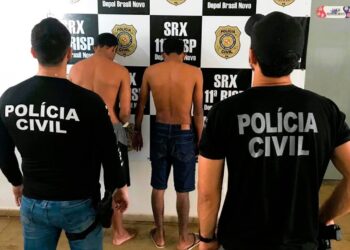 Brasil Novo: Dupla é presa em flagrante por posse ilegal de arma de fogo, tráfico de drogas e receptação