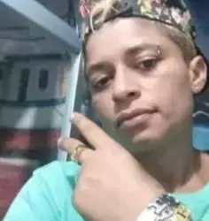 Quaisquer informações que possam ajudar no trabalho da polícia devem ser encaminhadas ao Disque-Denúncia (181). A ligação é gratuita e pode ser feita de qualquer telefone. (Reprodução/ Redes sociais)