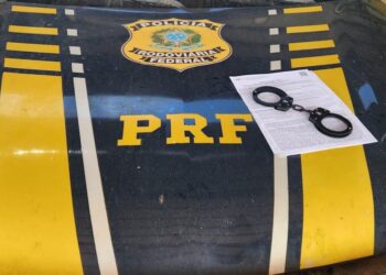 Operação Conatus II: PRF prende três passageiros de ônibus procuradas pela justiça por roubo, homicídio e lesão corporal, em Marabá/PA