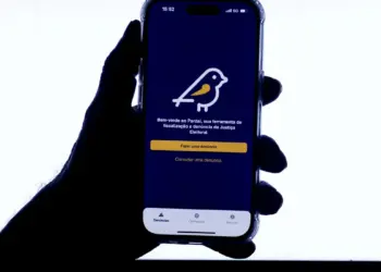 Eleitores podem denunciar irregularidades pelo aplicativo Pardal - Crédito: Joédson Alves/Agência Brasil