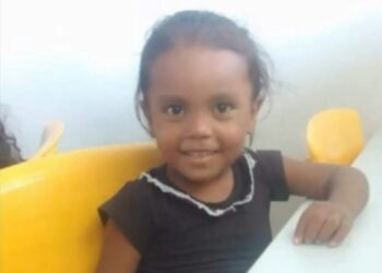 Corpo de criança que morreu após estupro em Vitória do Xingu é velado na cidade