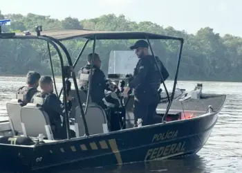 Operação realizou incursões pelo rio (Divulgação Polícia Civil do Amapá)