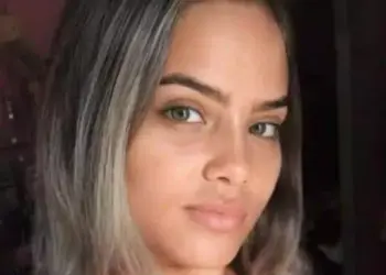 A passageira Eulalya Ravielly de Jesus Alencar, grávida de 5 meses, morreu a caminho da UPA de Breu Branco. (Reprodução / Redes sociais)