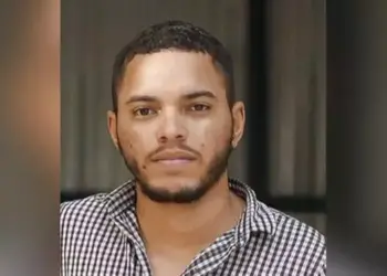 Acidente aconteceu em frente à Câmara Municipal de Parauapebas. (Reprodução / Redes sociais)