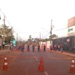 Protesto de indígenas Xikrin bloqueia acesso ao escritório da Norte Energia, concessionária de Belo Monte, em Altamira (PA)