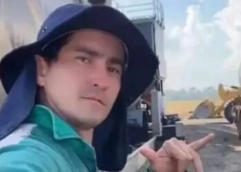 Uruará: Caminhão cai em ribanceira em trecho sem sinalização na PA-370; motorista morre no local