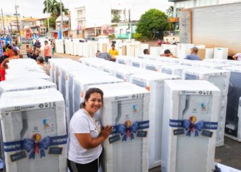 Equatorial Pará realiza sorteio e entrega de 110 geladeiras em Altamira