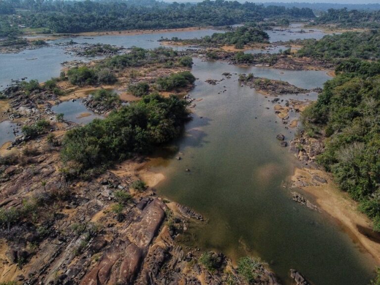 Rio Xingu sofre com forte estiagem no Pará. — Foto: Josiel Juruna / Arquivo Pessoal