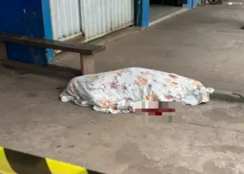 Vítima morta em Paragominas (Foto: Murilo Herculano/ BO Paragominas)