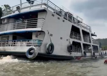 Embarcações enfrentam dificuldades de navegabilidade no Rio Xingu devido à seca extrema