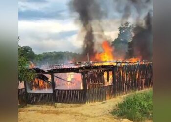 Operação de órgãos federais destrói diversas estruturas no garimpo São José, próximo a Jacareacanga