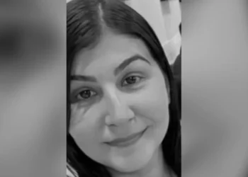 A imagem mostra Regeane Ferreira da Cruz, a vítima do crime. (Foto: Reprodução | Giro Portal)