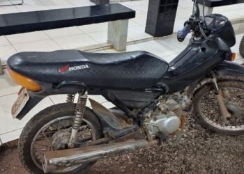 Dupla é presa em Altamira ao ser flagrada com motocicleta roubada