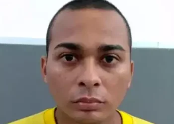 A imagem em destaque mostra Ruan Lucas, conhecido como “Tabaquinho”, suspeito que morreu em uma ação policial na manhã deste domingo (23/3), em Oriximiná, no oeste do Pará. (Foto: Reprodução | O Impacto)