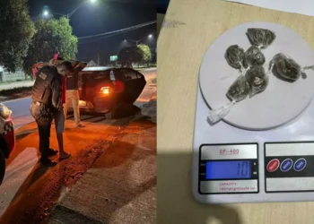 A imagem em destaque mostra a abordagem aos suspeitos (à esquerda) e a droga apreendida com um deles (à direita). (Foto: Divulgação | PM)