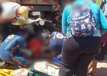Adolescente fica gravemente ferida após colidir com caminhão dos Correios em Uruará, no Pará