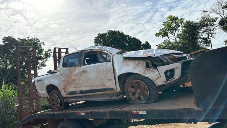 Cantor Wanderley Andrade sofre acidente de carro no interior do Pará e diz que sobreviveu por milagre — Foto: Arquivo Pessoal