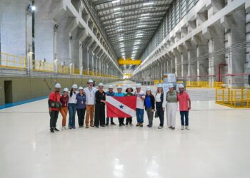 Grupo de jornalistas da Abrajet/Pará - Foto: Helder Lana - Norte Energia