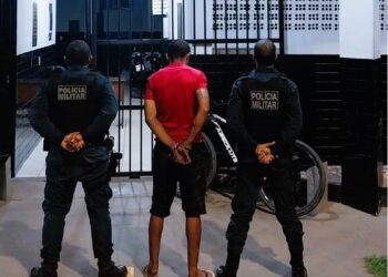 Homem é flagrado furtando borracharia no centro de Altamira e acaba preso