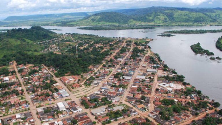 Vista aérea do município de São Félix do Xingu.