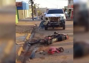 Colisão entre caminhonete e motocicleta deixa homem ferido no sudoeste paraense. (Reprodução)
