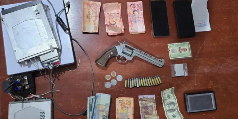 Eles foram localizados a cerca de 40 quilômetros do ponto onde a aeronave havia sido abandonada, em Santana do Araguaia