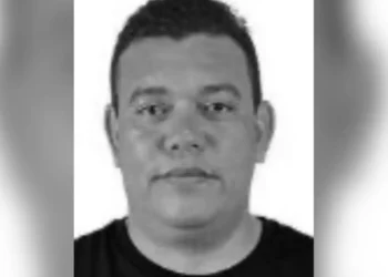 A imagem em destaque mostra Enilson Trindade Lima, o "Branco", que também foi ex-candidato a vereador no município de Acará. (Foto: Reprodução | Portal Moju News)