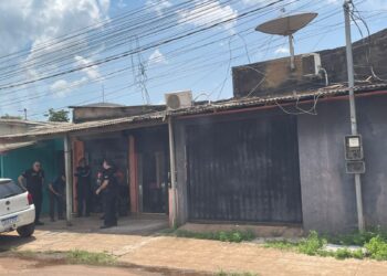 Polícia flagra furto de energia em Altamira (PA)