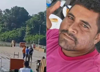 Caminhoneiro morre após carreta cair de balsa no Rio Acará. (Foto: Redes Sociais)