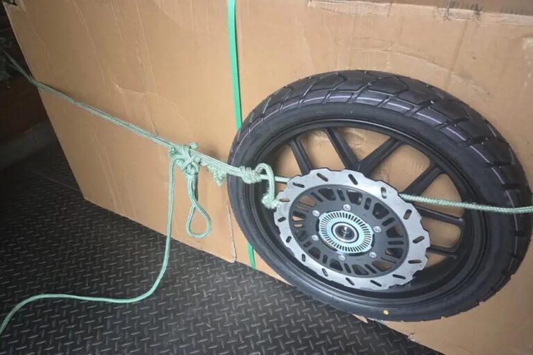 Motos estavam desmontadas. — Foto: SEFA PA