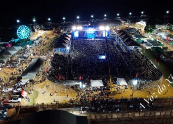 Abertura da 42ª ExpoAlta atrai multidão e marca o retorno da tradição após cinco anos