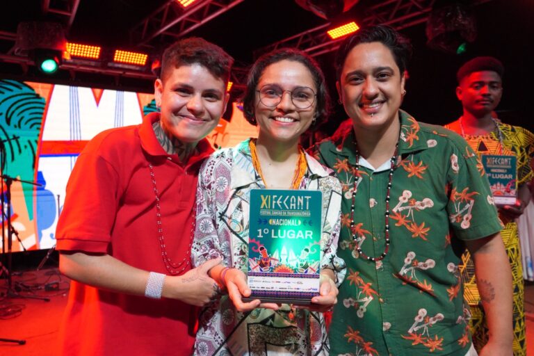 Flor de Mururé, Iris da Selva e Borblue / Crédito da Foto: El Elyon Machado