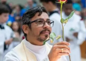 Alexsandro da Silva Lima, pároco da Paróquia Nossa Senhora Aparecida de Douradina, no Mato Grosso do Sul. Crédito: Reprodução/Redes Sociais