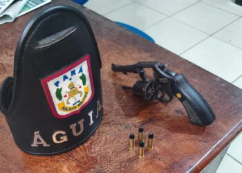 PM prende dois suspeitos e apreende arma de fogo durante patrulhamento em Altamira (PA)