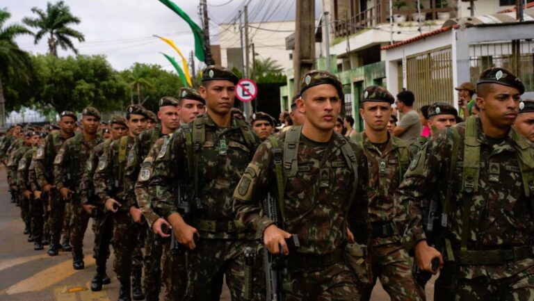 Alistamento é obrigatório e deve ser feito por todos os jovens que completam 18 anos em 2026. Foto: Ascom/PMA