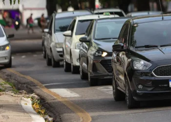 Proprietários de veículos com final de placas 41 a 61 podem pagar IPVA com descontos até o dia 13 de janeiro