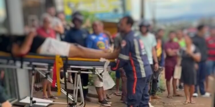 Barbeiro é baleado dentro de salão e fica em estado grave em Altamira