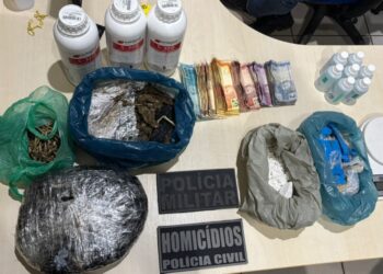 Dupla é presa com drogas, dinheiro e materiais do tráfico durante ação policial em Altamira (PA)