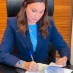 Governadora Hana Ghassan sanciona lei que obriga agressores de mulheres a ressarcir custos das tornozeleiras eletrônicas