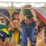 Flávio Bolsonaro participa de ato político em Altamira e defende endurecimento das leis penais